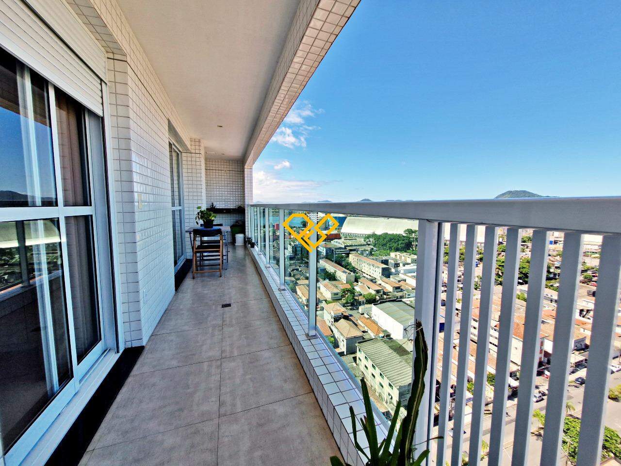 Apartamento para aluguel no Ponta da Praia: Varanda