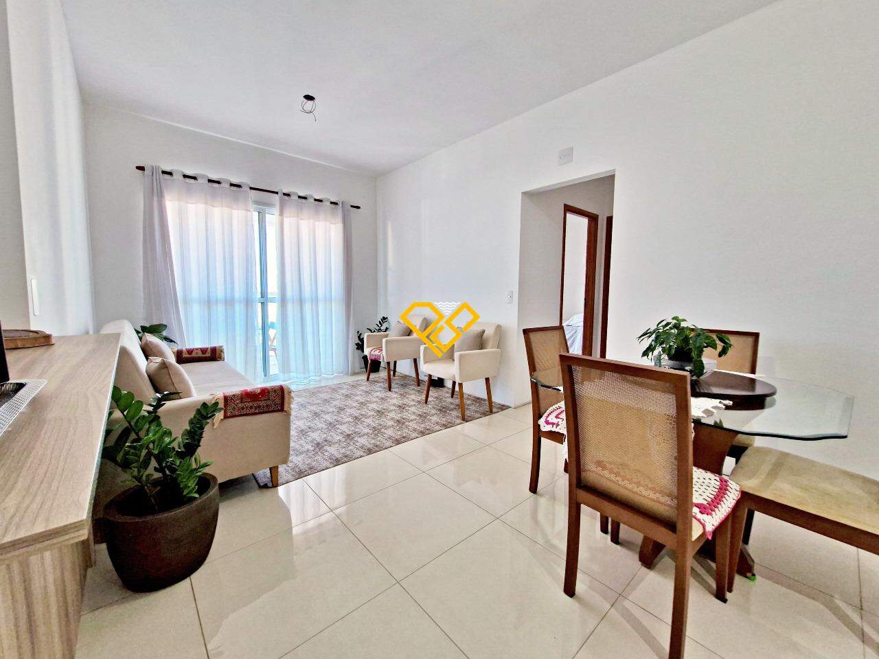 Apartamento para aluguel no Ponta da Praia: Sala