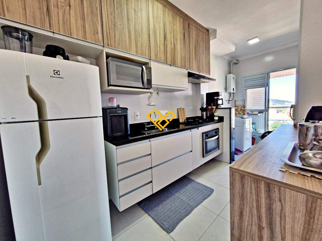 Apartamento para aluguel no Ponta da Praia: Cozinha