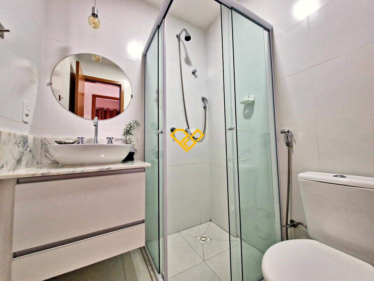 Apartamento para aluguel no Ponta da Praia: Wc social