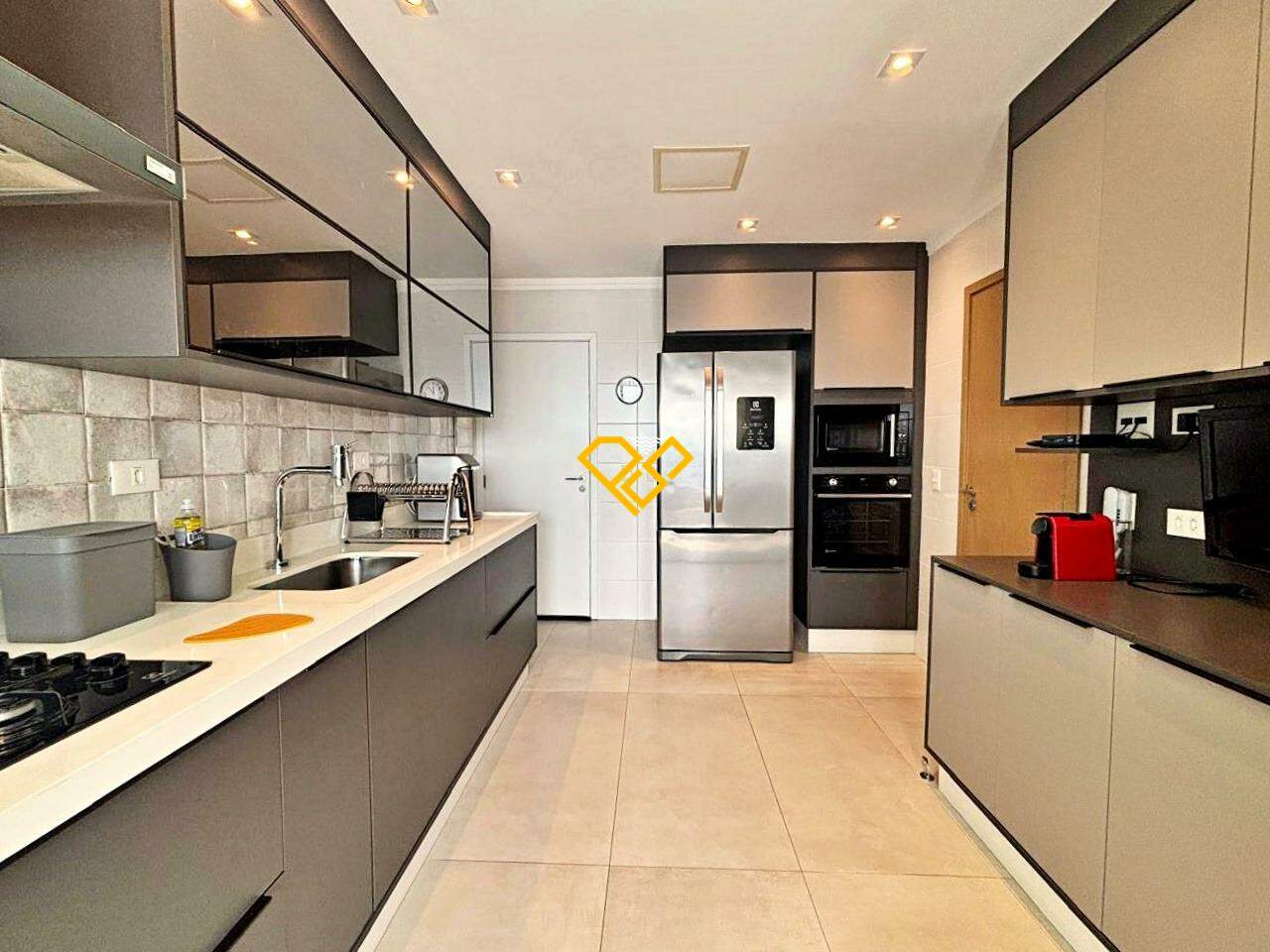 Apartamento à venda no Gonzaga: Cozinha