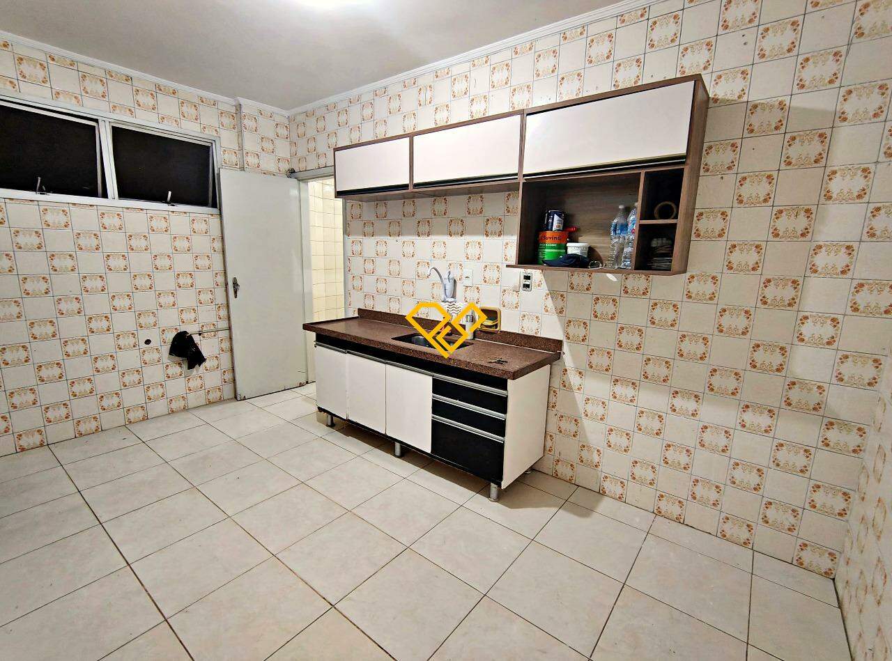 Apartamento à venda no Embaré: Cozinha