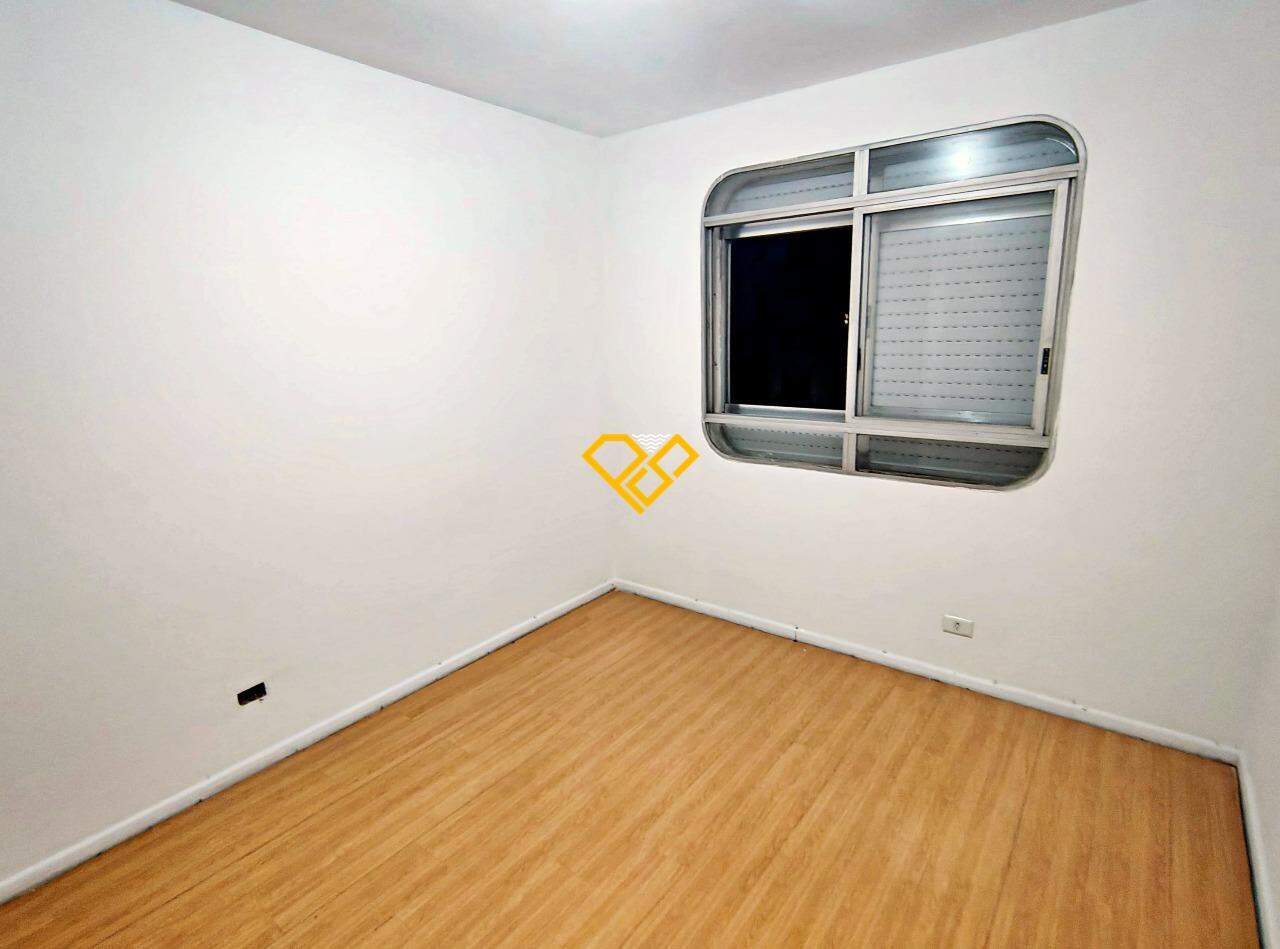 Apartamento à venda no Embaré: Dormitório 1