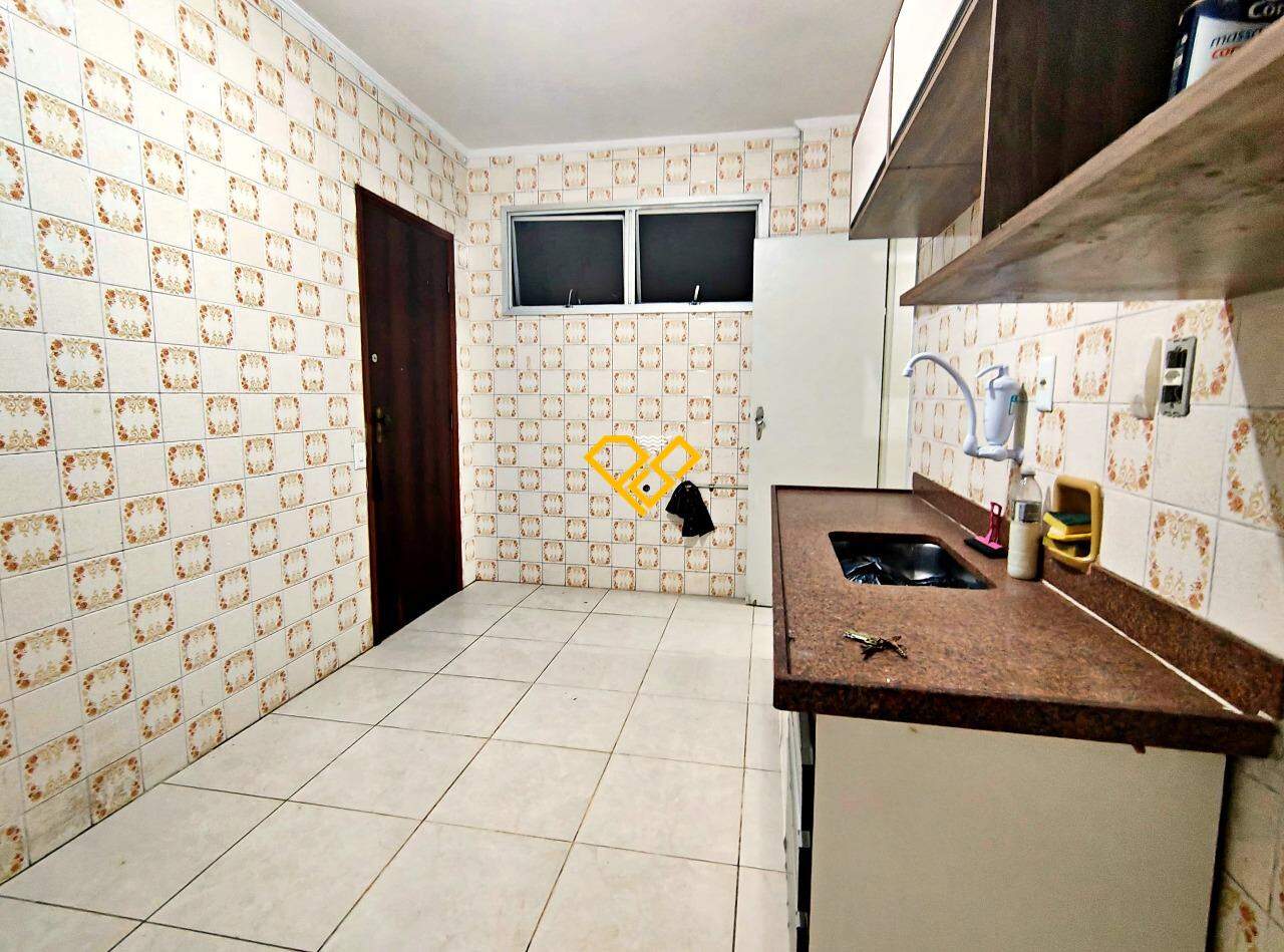 Apartamento à venda no Embaré: Cozinha