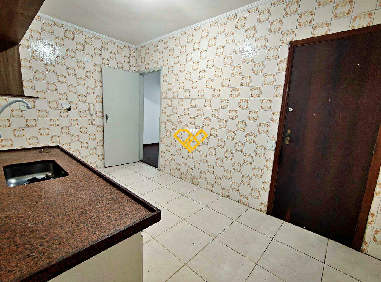 Apartamento à venda no Embaré: Cozinha