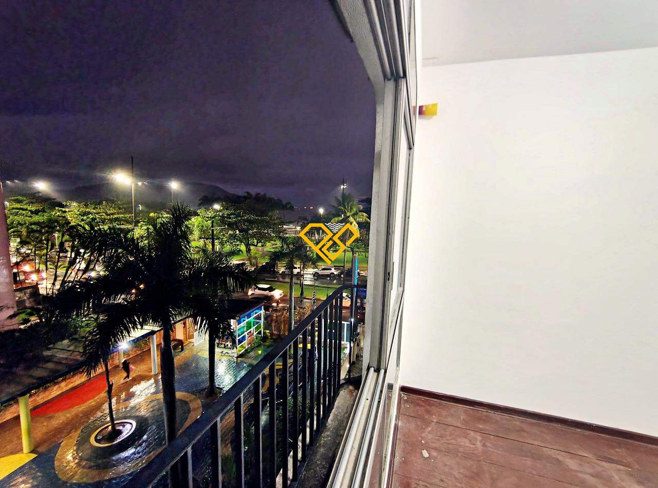 Apartamento à venda no Embaré: Sala