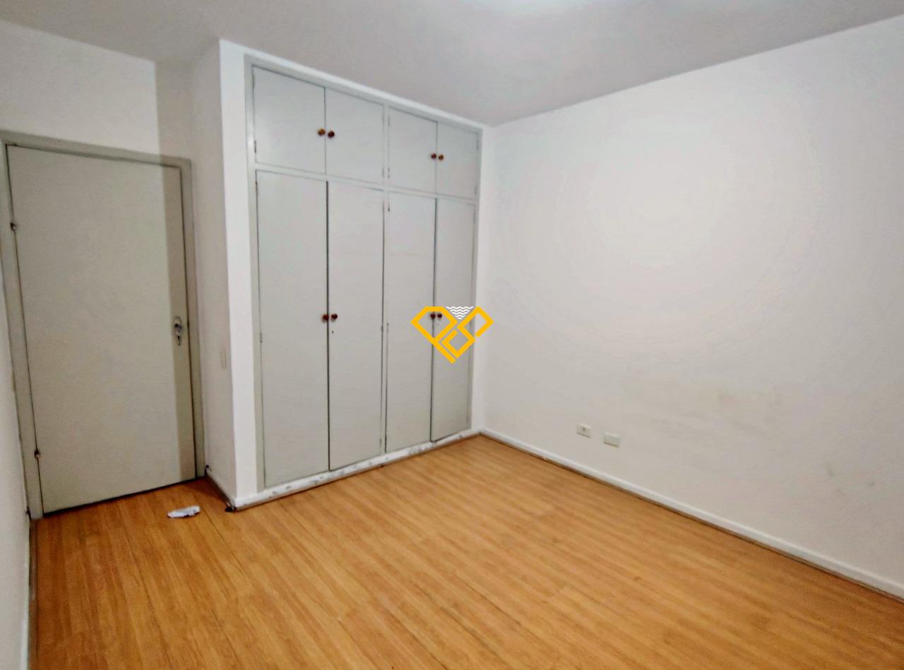 Apartamento à venda no Embaré: Dormitório 3