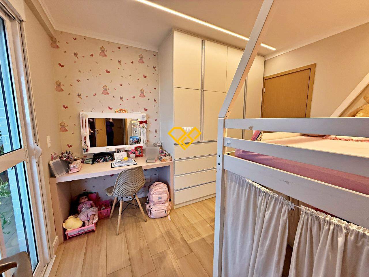 Apartamento à venda no Gonzaga: Dormitório 3 - suíte americana