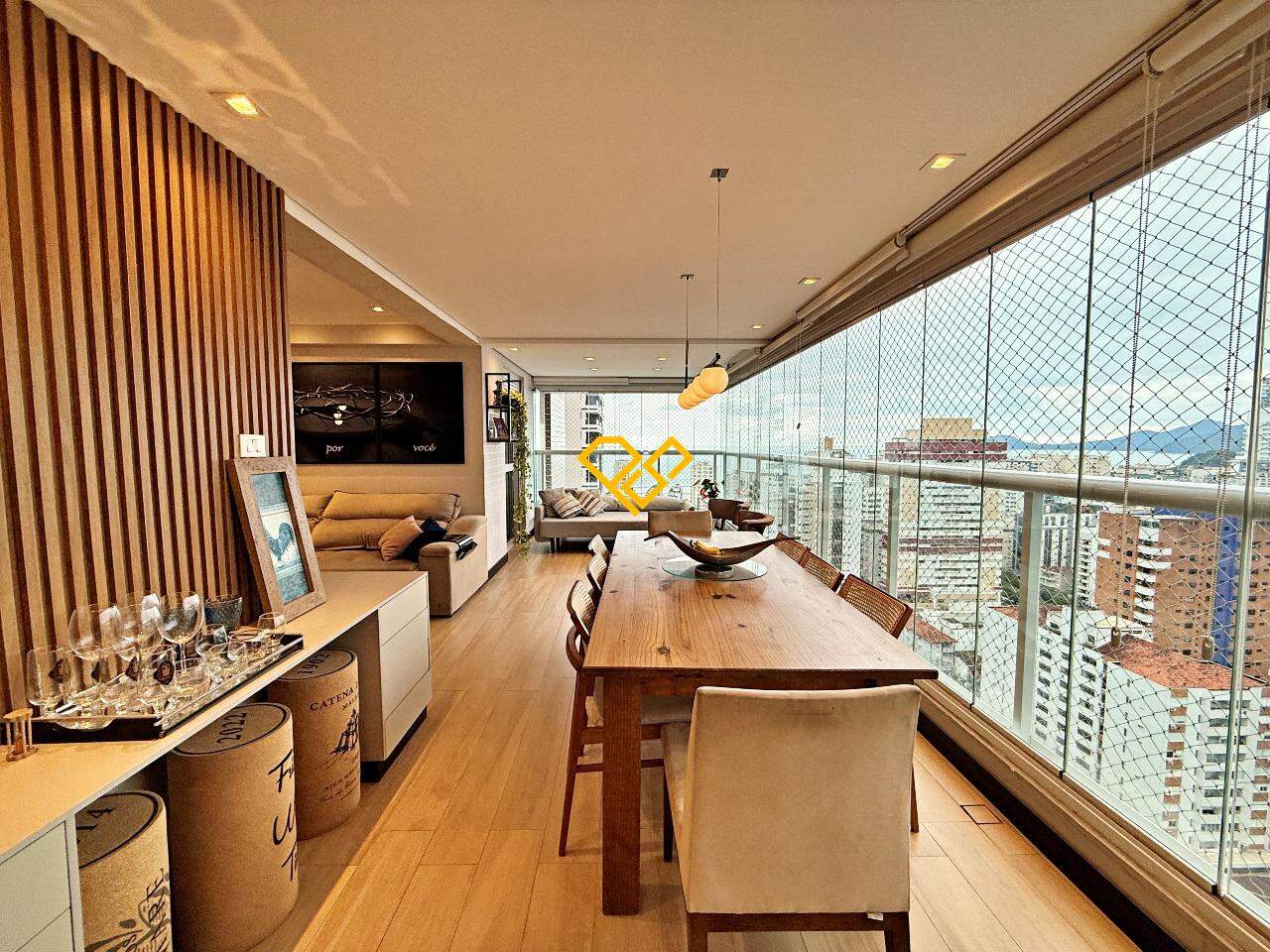 Apartamento à venda no Gonzaga: Varanda