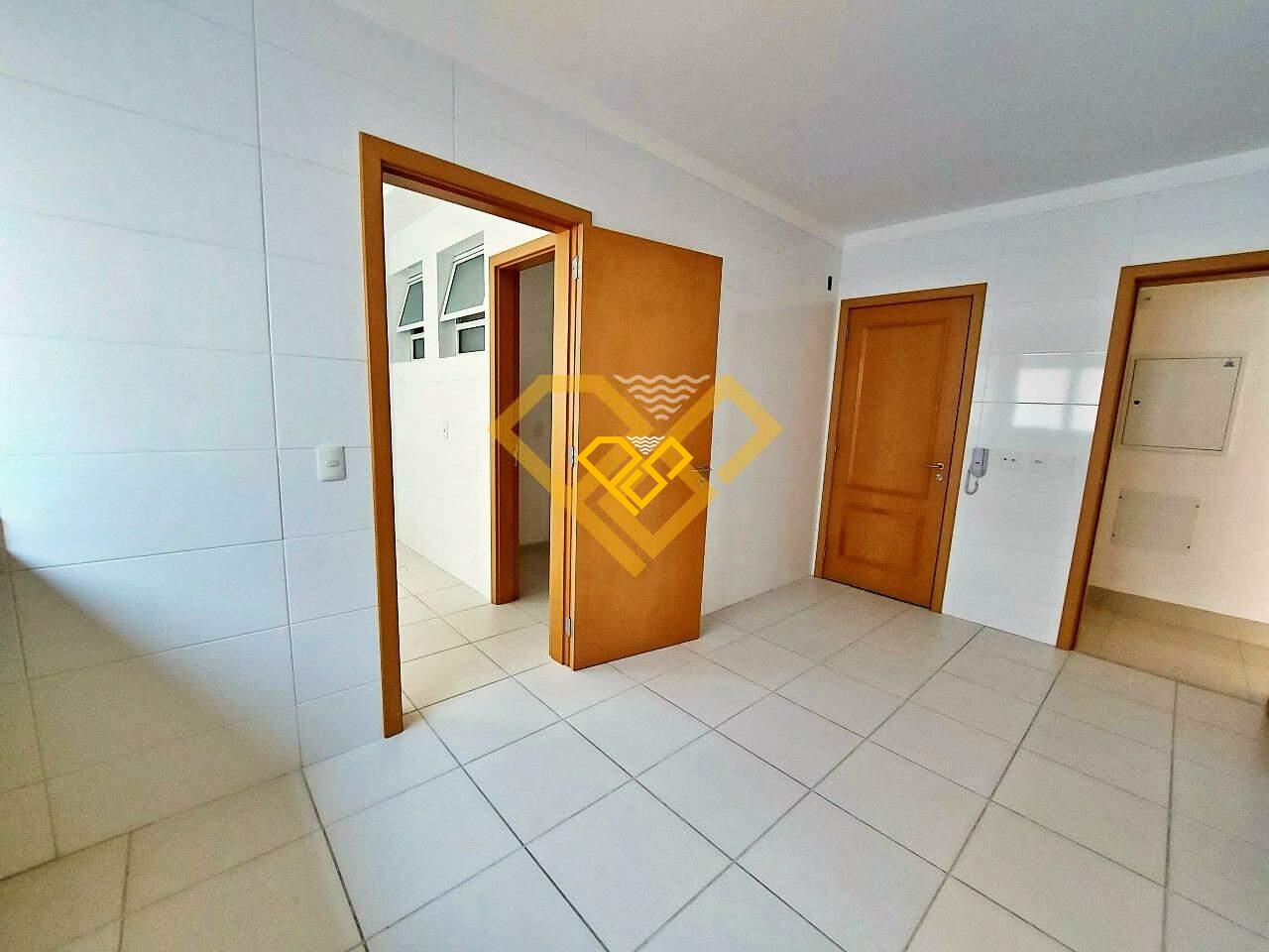 Apartamento à venda no Gonzaga: COZINHA