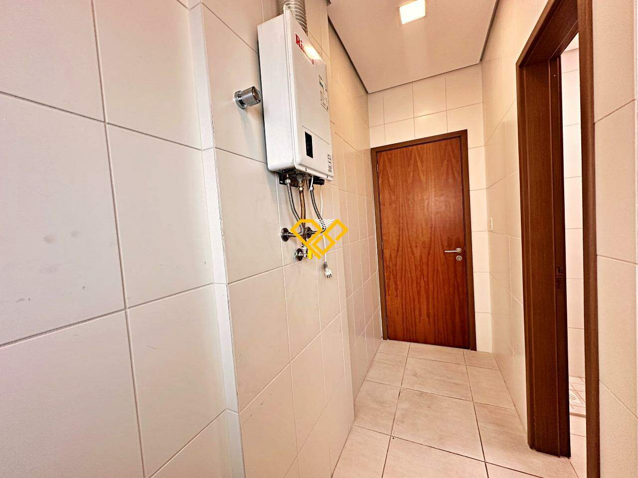 Apartamento para aluguel no Boqueirão: Área de serviço