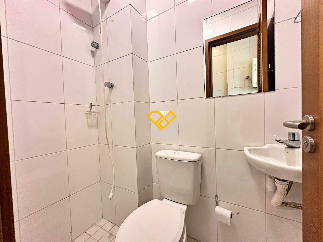 Apartamento para aluguel no Boqueirão: Wc de serviço