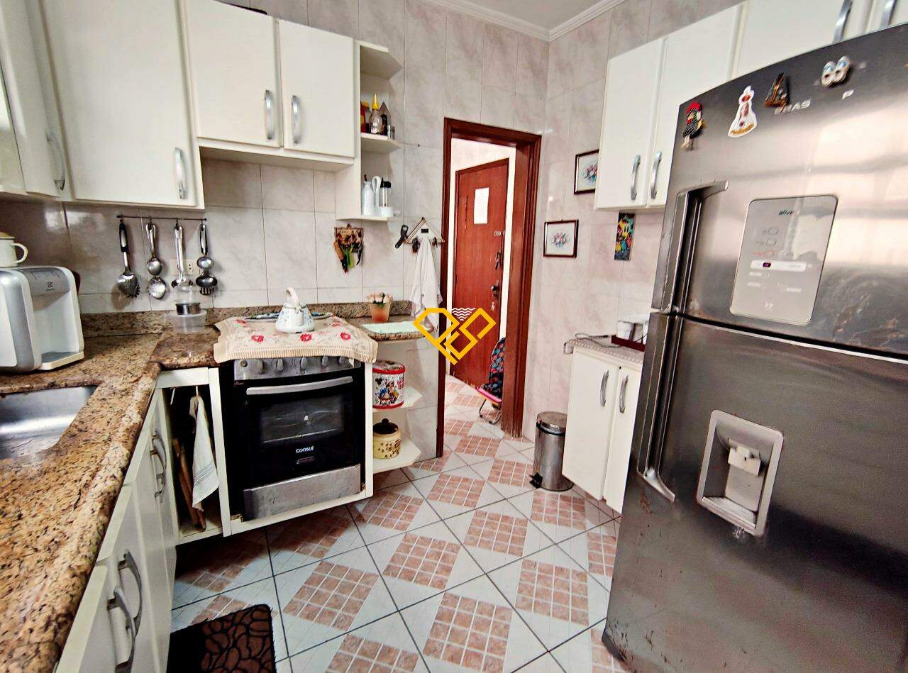 Apartamento à venda no Embaré: Cozinha