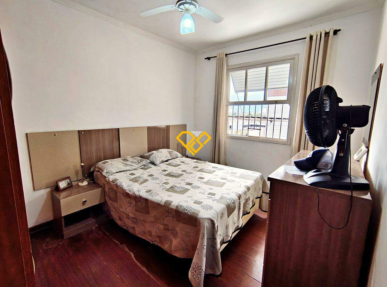 Apartamento à venda no Embaré: Dormitório 2