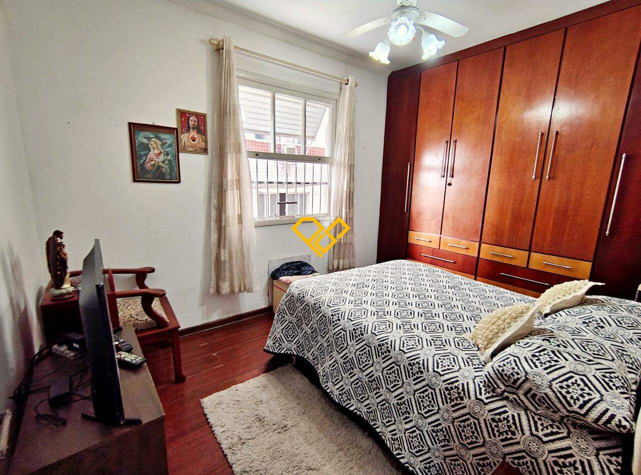 Apartamento à venda no Embaré: Dormitório 1