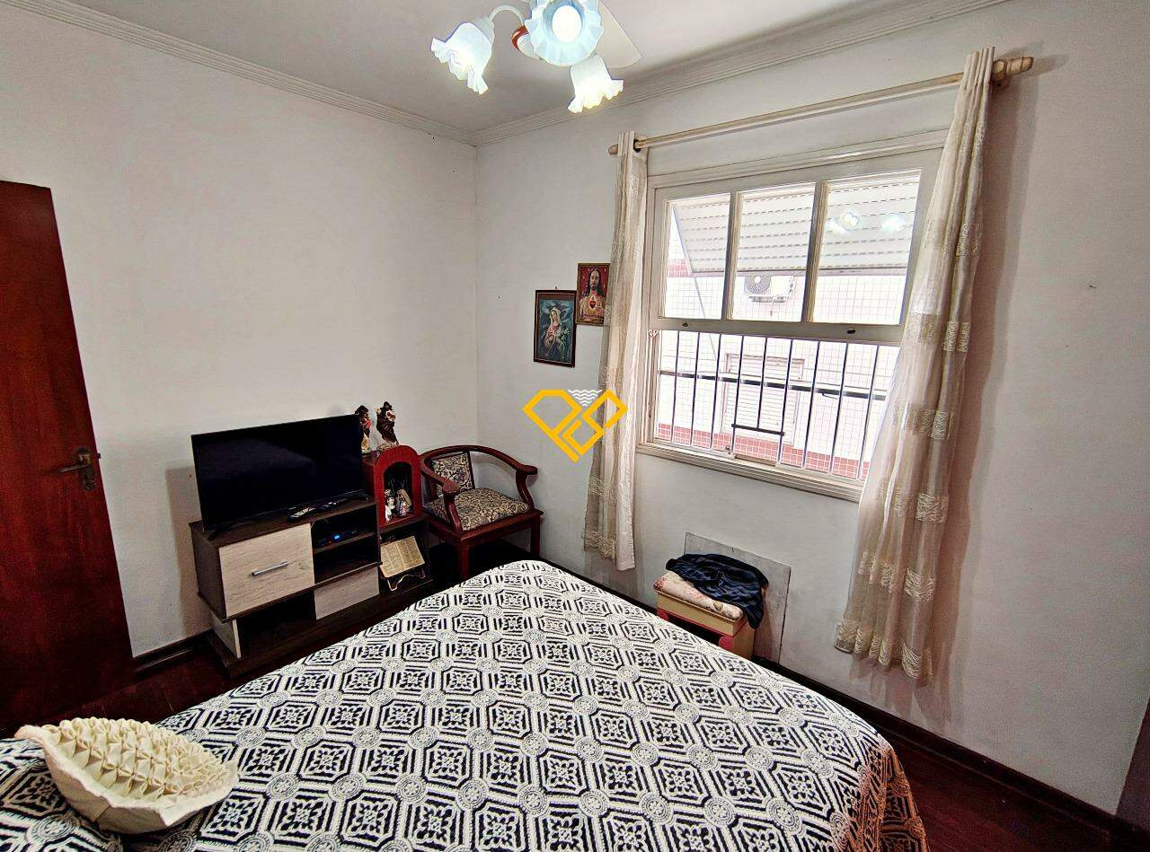 Apartamento à venda no Embaré: Dormitório 1