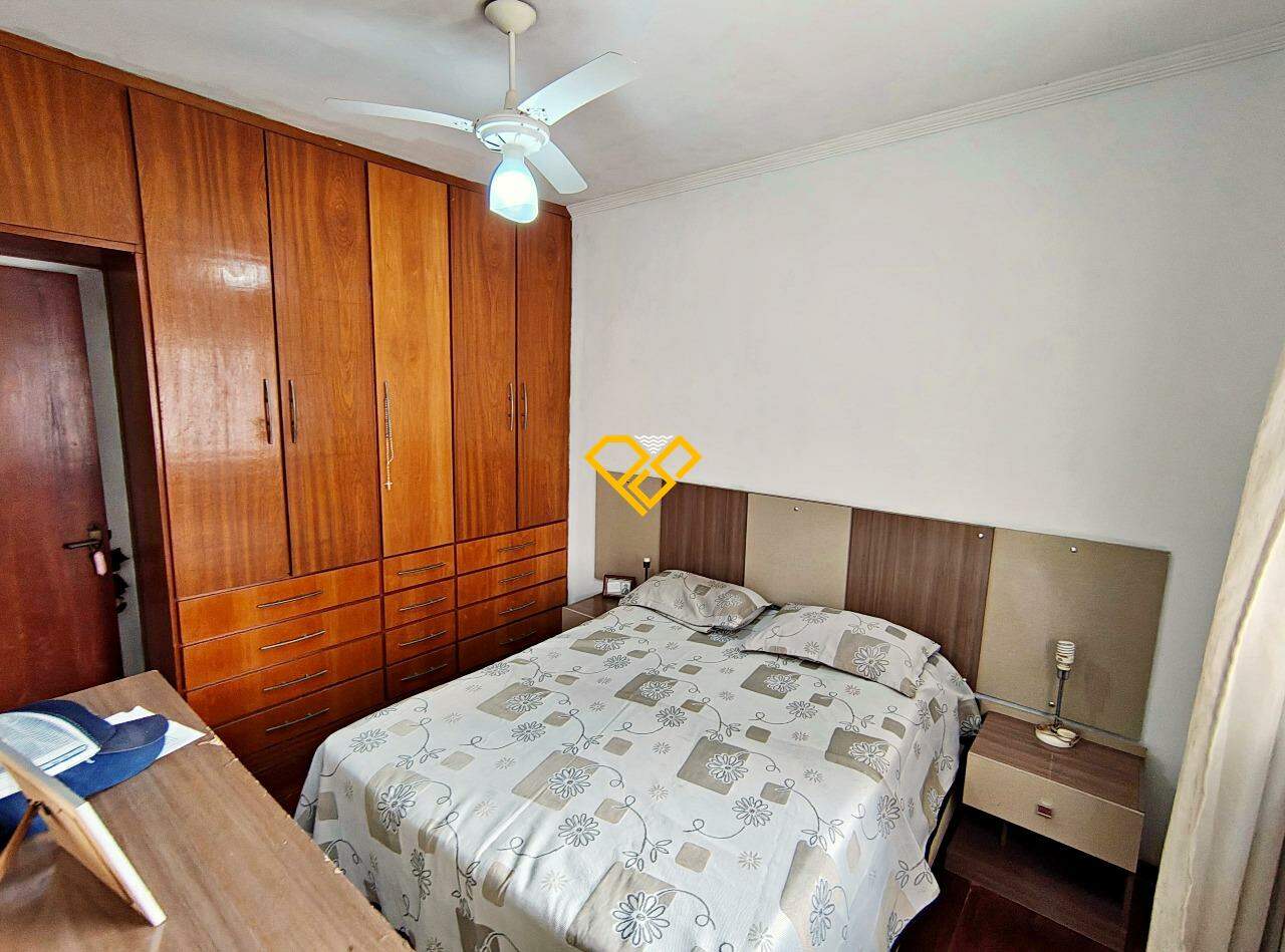 Apartamento à venda no Embaré: Dormitório 2