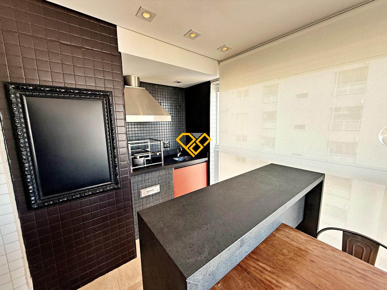 Apartamento à venda no Embaré: Varanda