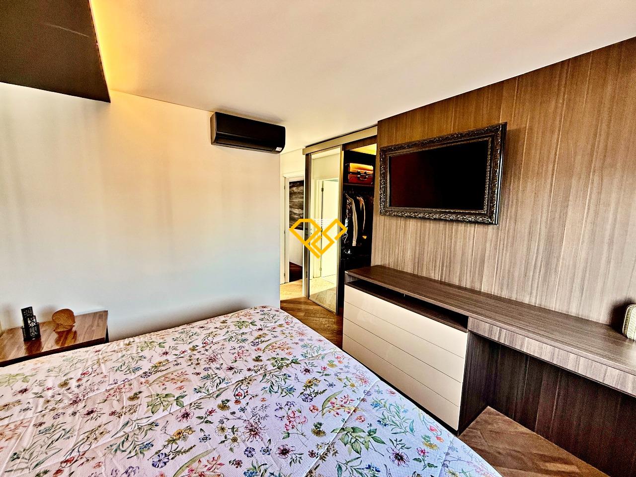 Apartamento à venda no Embaré: Suíte 1