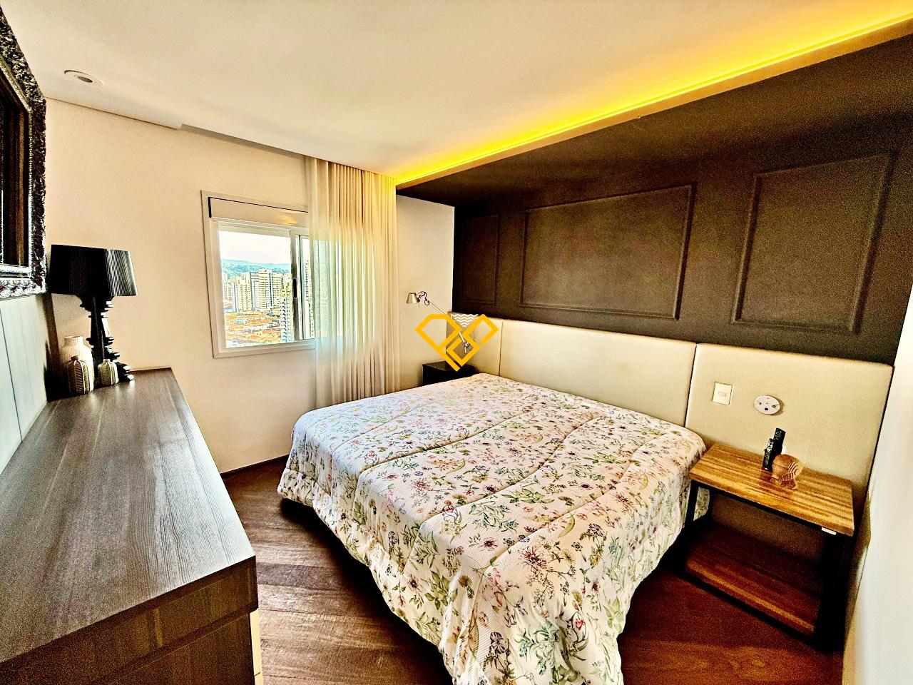 Apartamento à venda no Embaré: Suíte 1