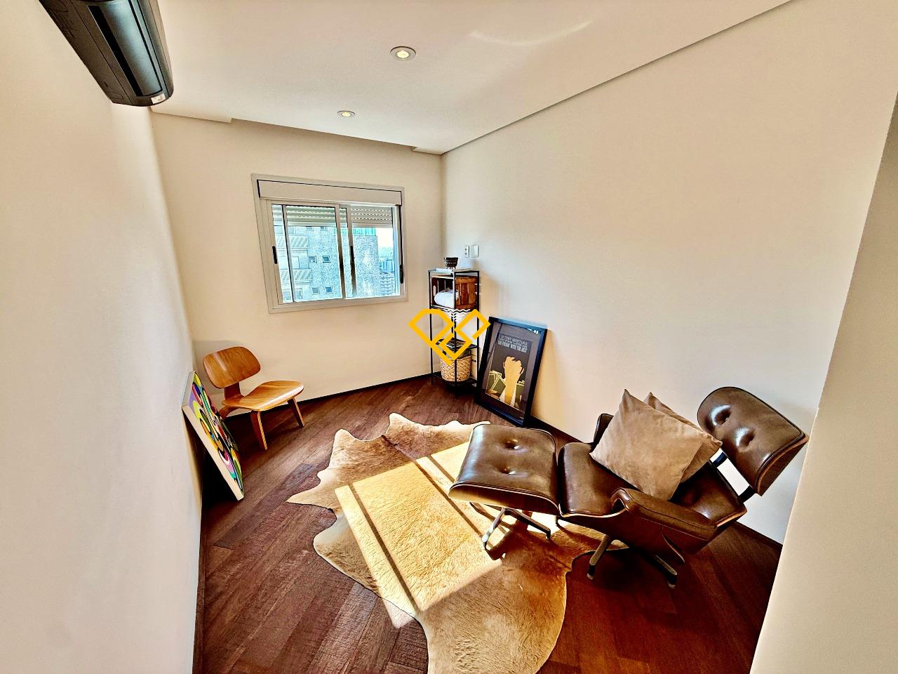 Apartamento à venda no Embaré: Suíte 3