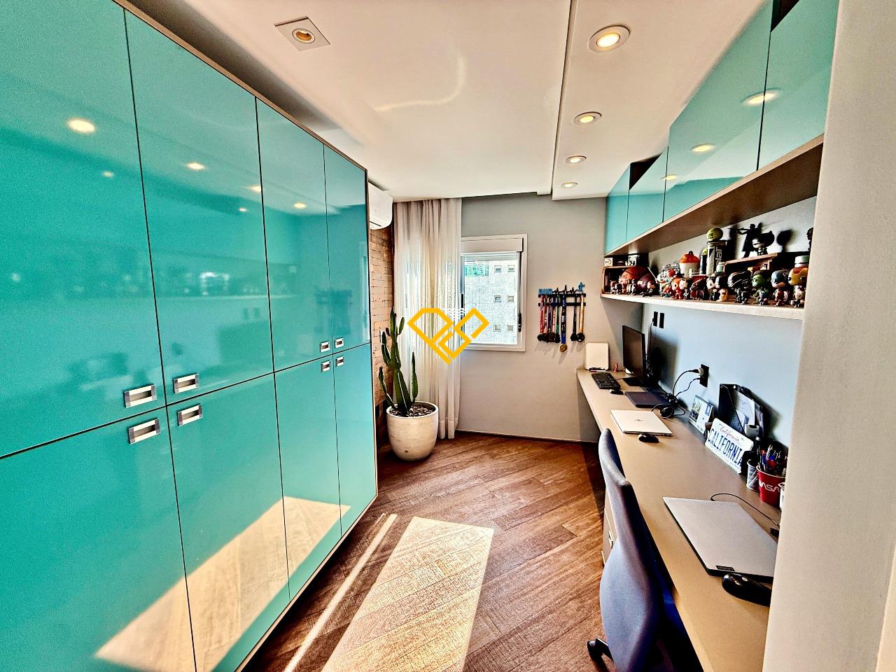 Apartamento à venda no Embaré: Suíte 2