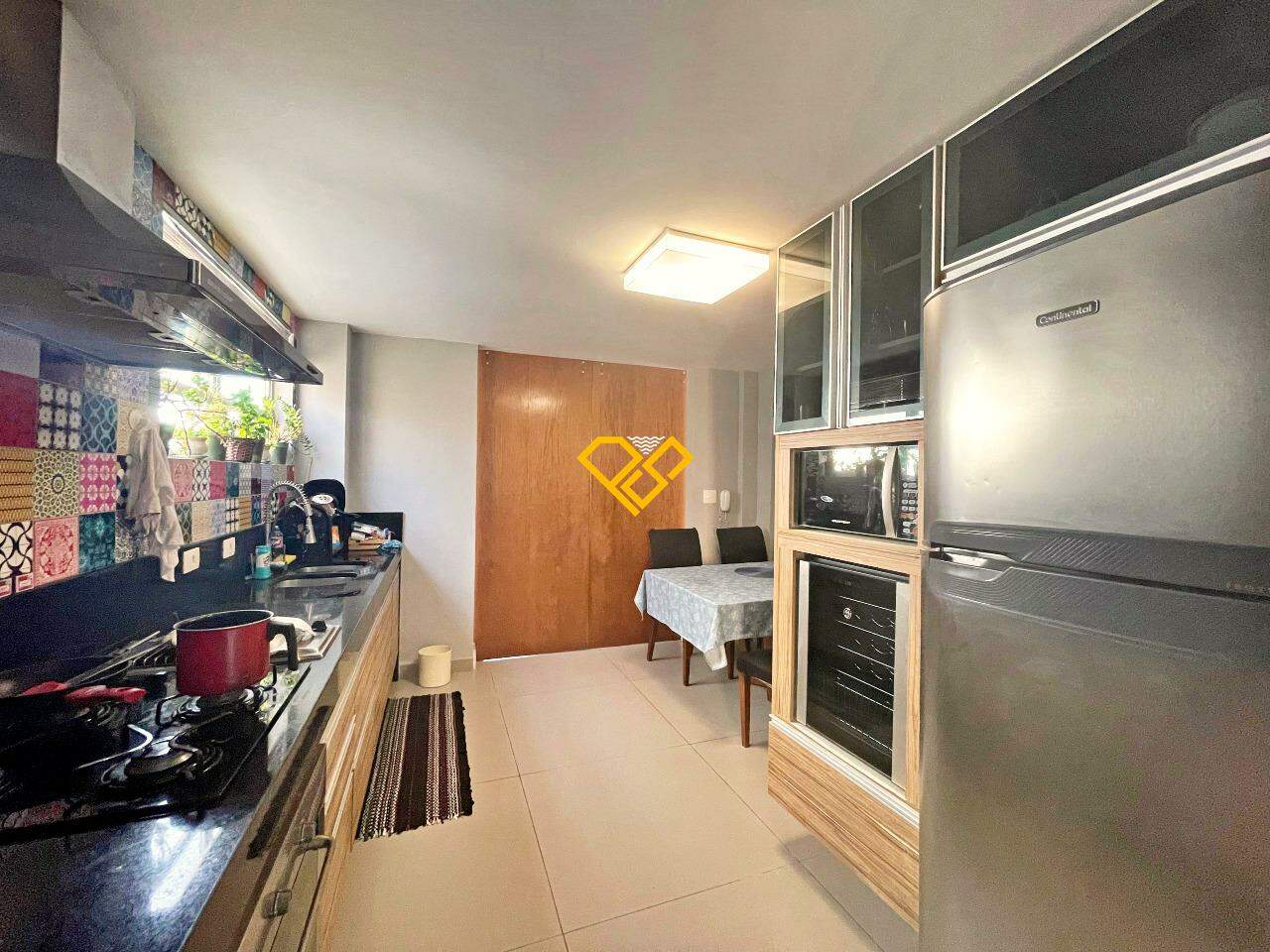 Apartamento à venda no José Menino: Cozinha