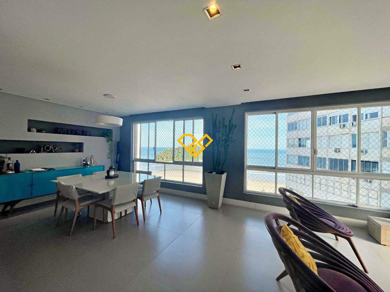 Apartamento à venda no José Menino: Sala