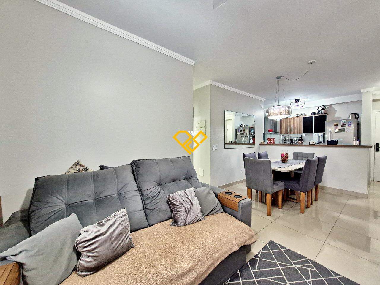 Apartamento à venda no Ponta da Praia: Sala