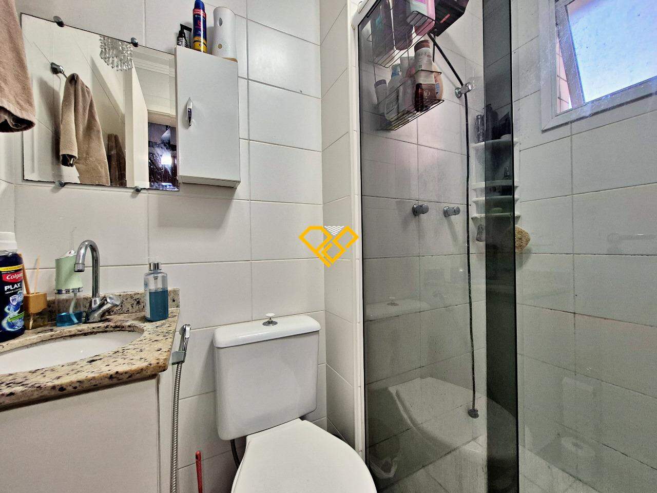 Apartamento à venda no Ponta da Praia: Wc social