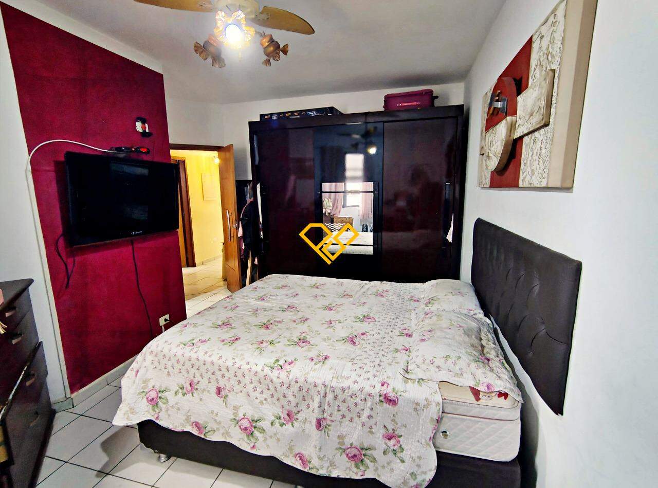 Apartamento à venda no Embaré: Dormitório 1 - suíte