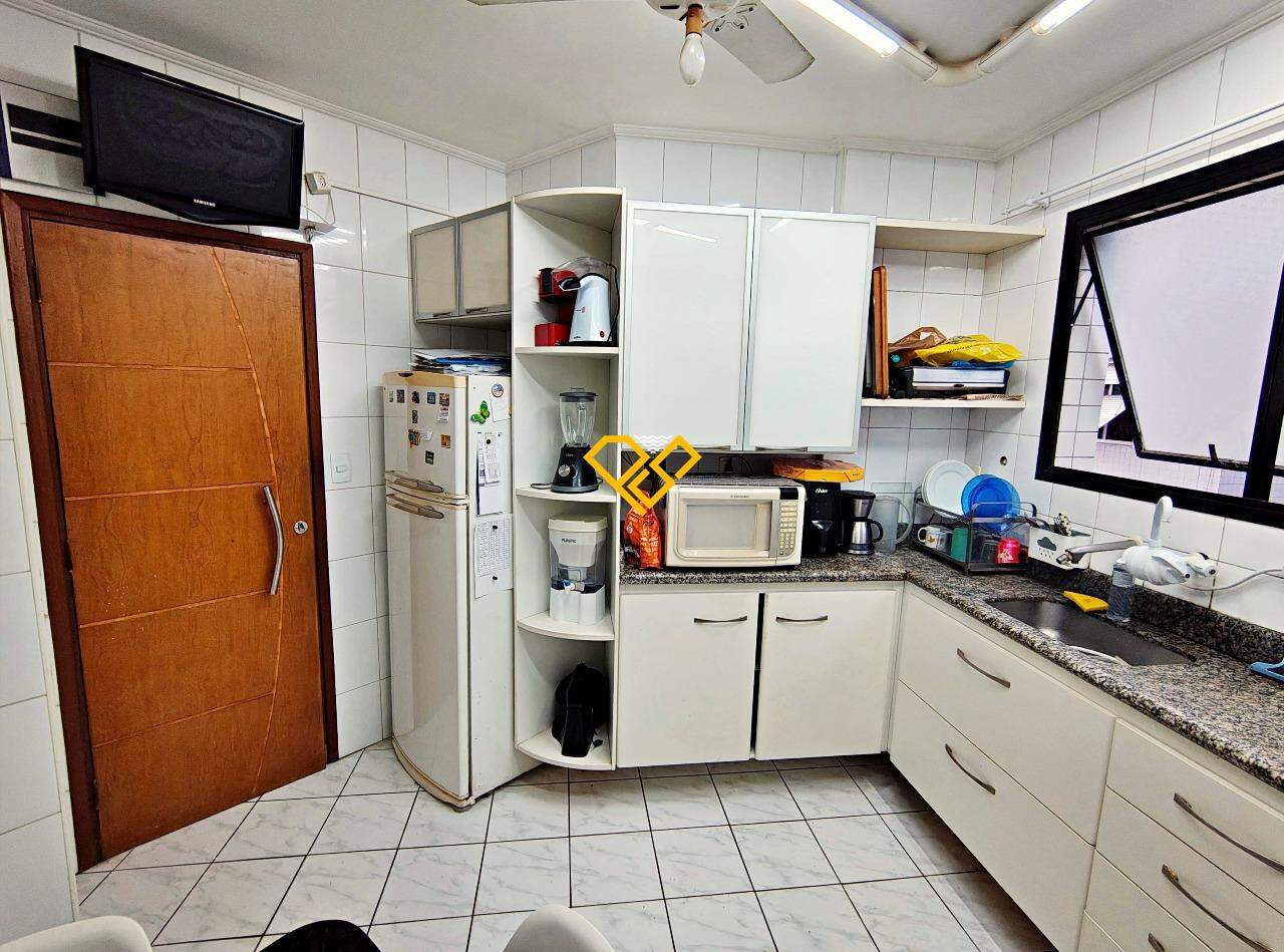 Apartamento à venda no Embaré: Cozinha