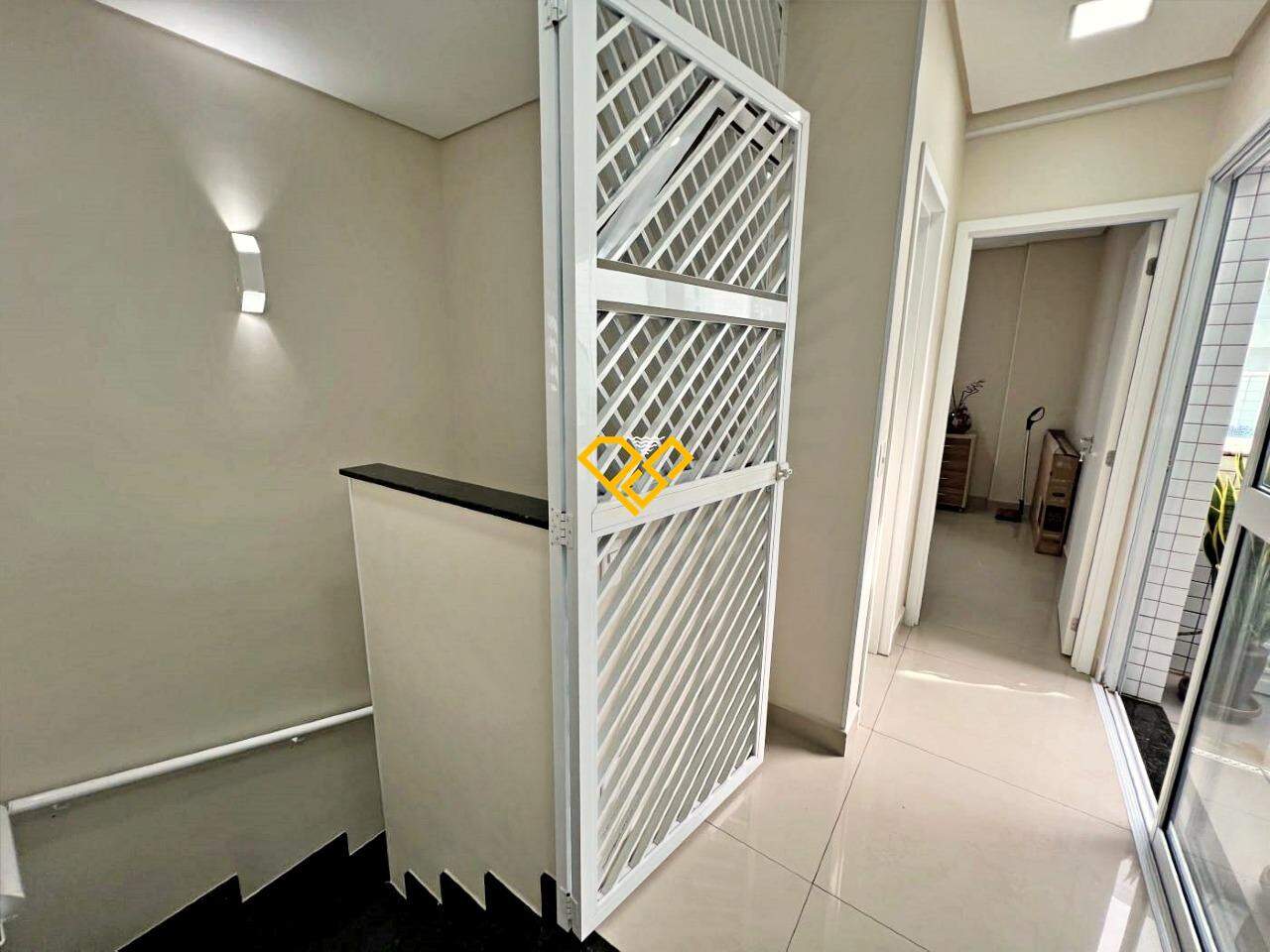 Cobertura à venda no Marapé: 2° piso