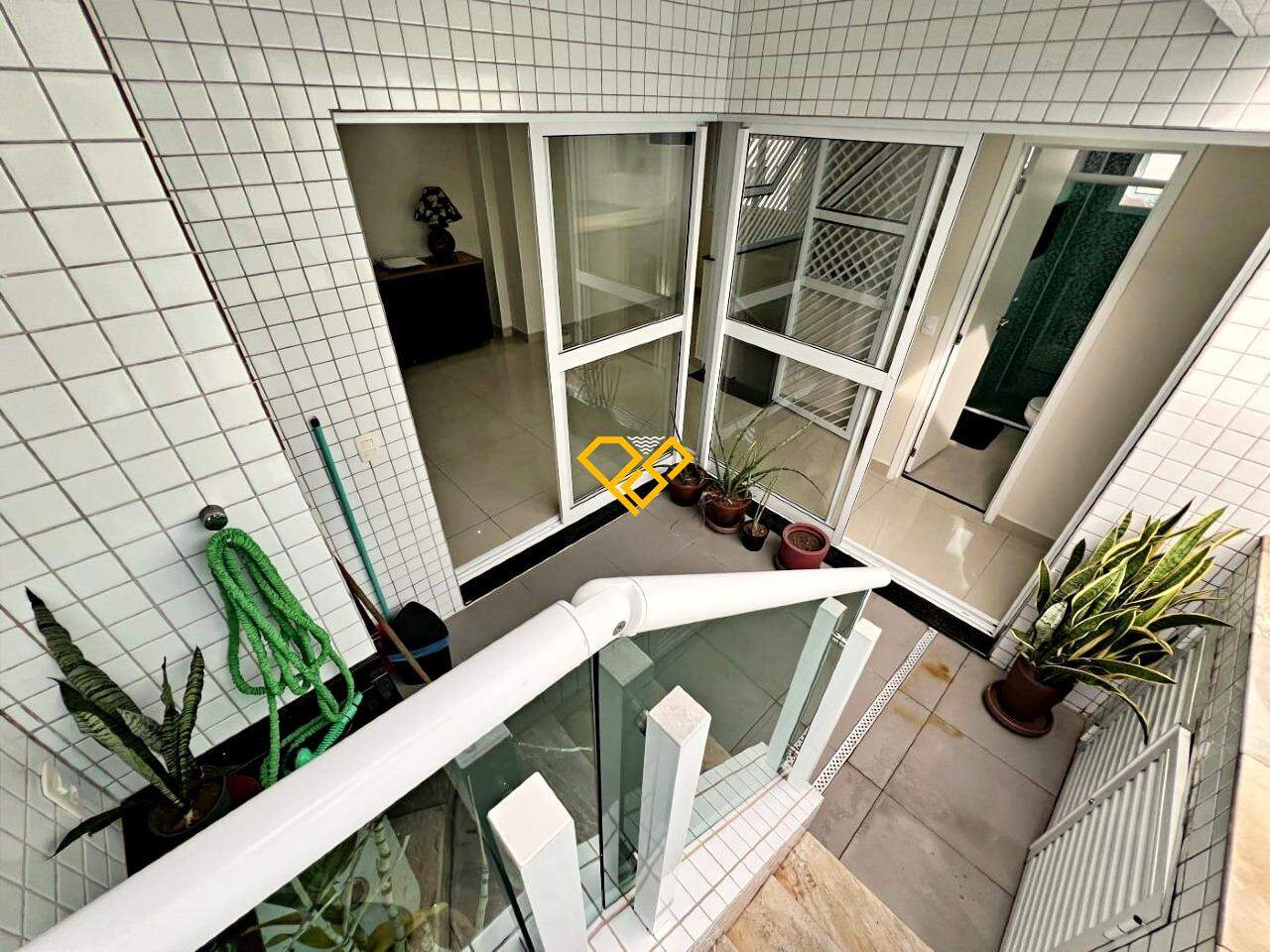Cobertura à venda no Marapé: Acesso a piscina