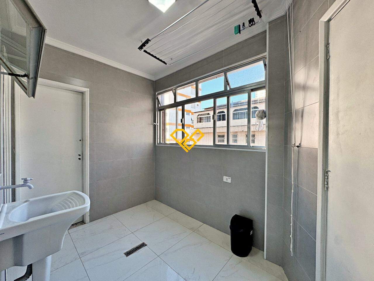 Apartamento à venda no Boqueirão: Área de serviço