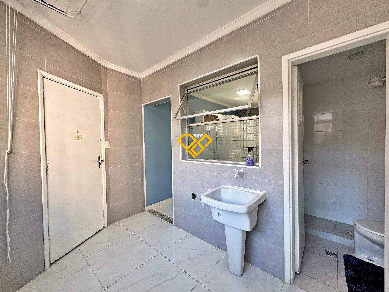 Apartamento à venda no Boqueirão: Área de serviço
