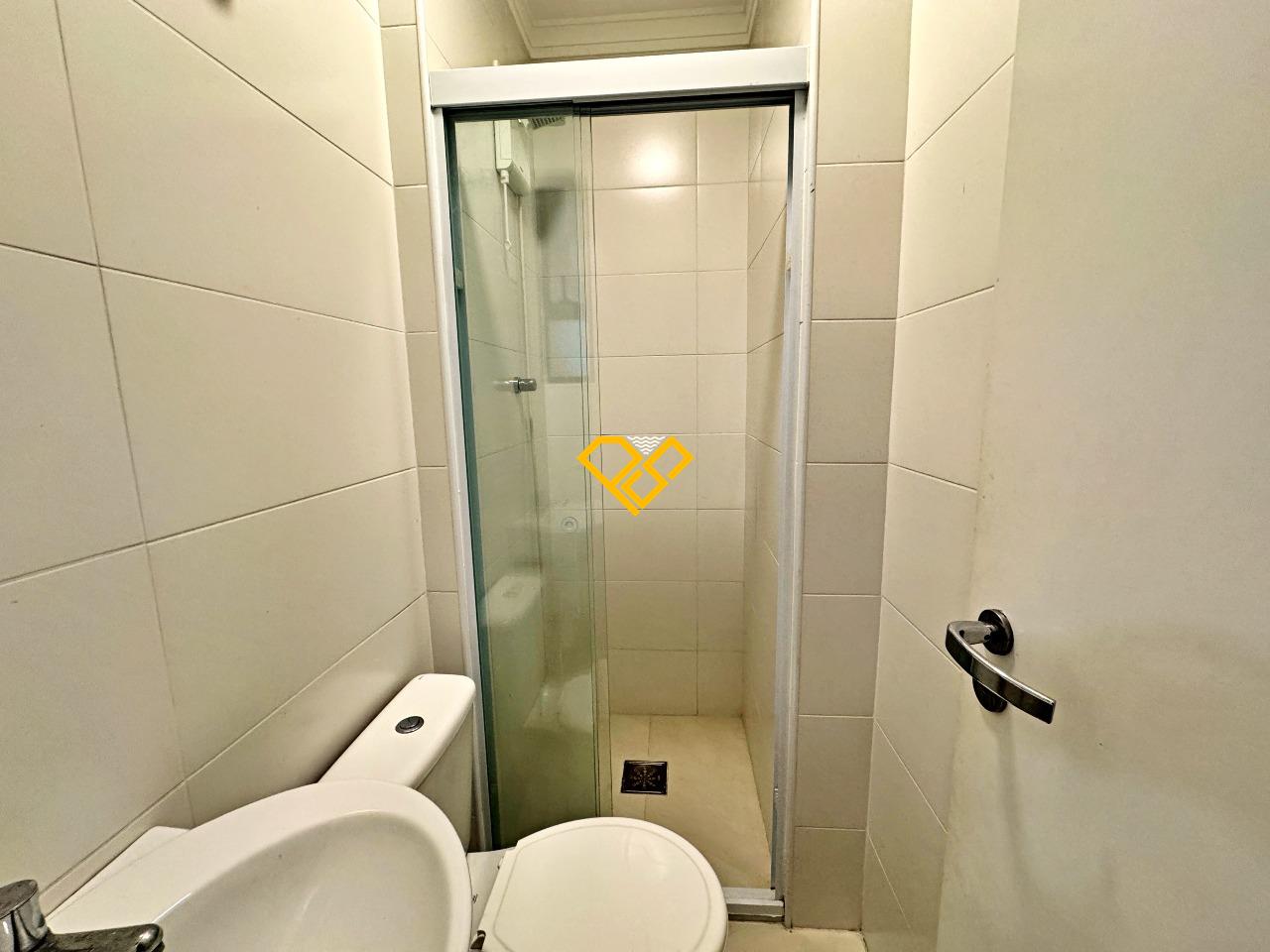 Apartamento à venda no Boqueirão: WC serviço