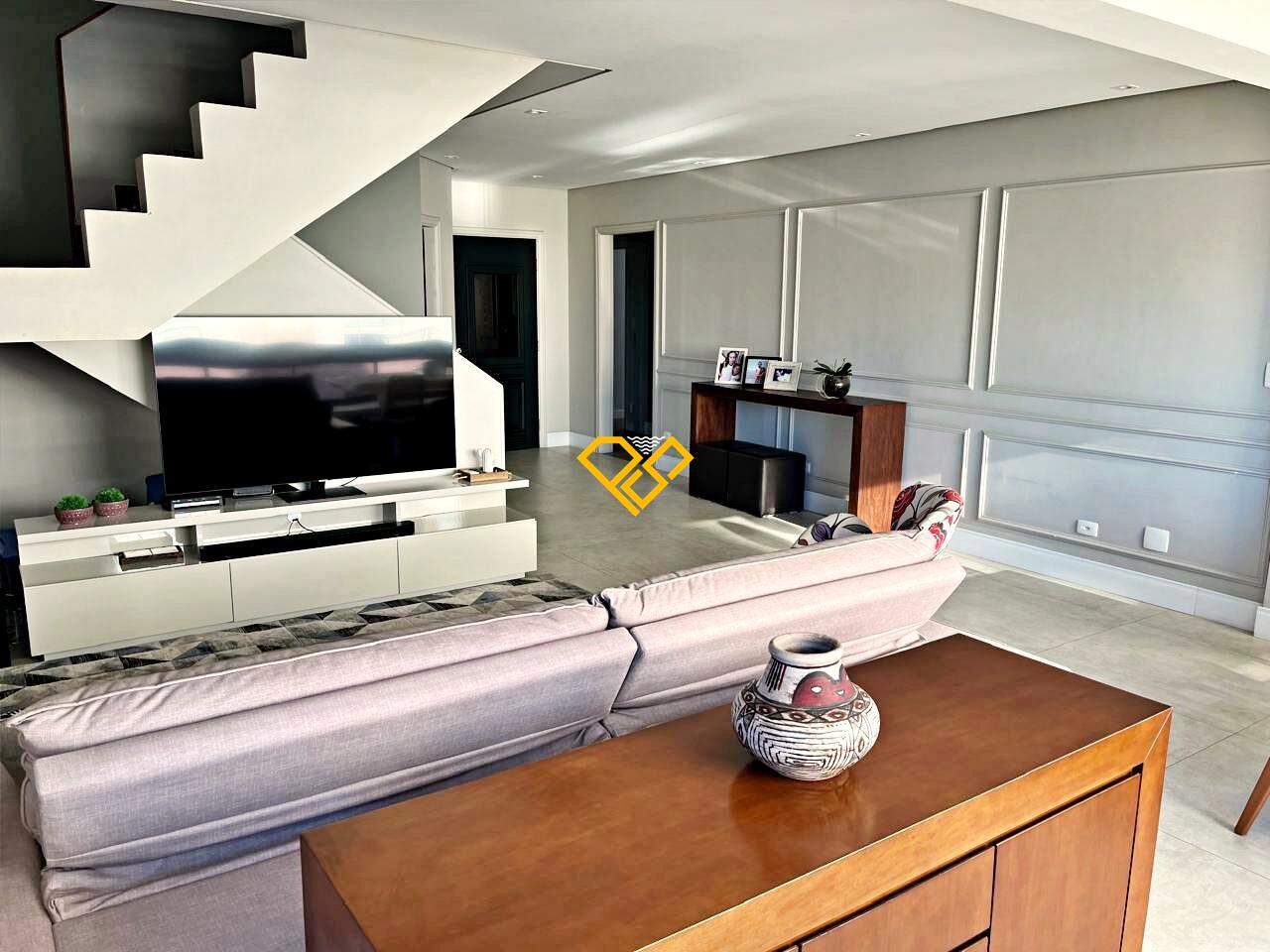 Cobertura à venda no Embaré: Sala 1 andar