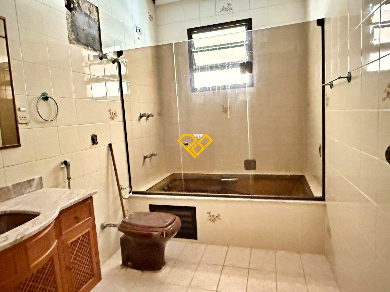 Cobertura à venda no Boqueirão: Wc suíte master