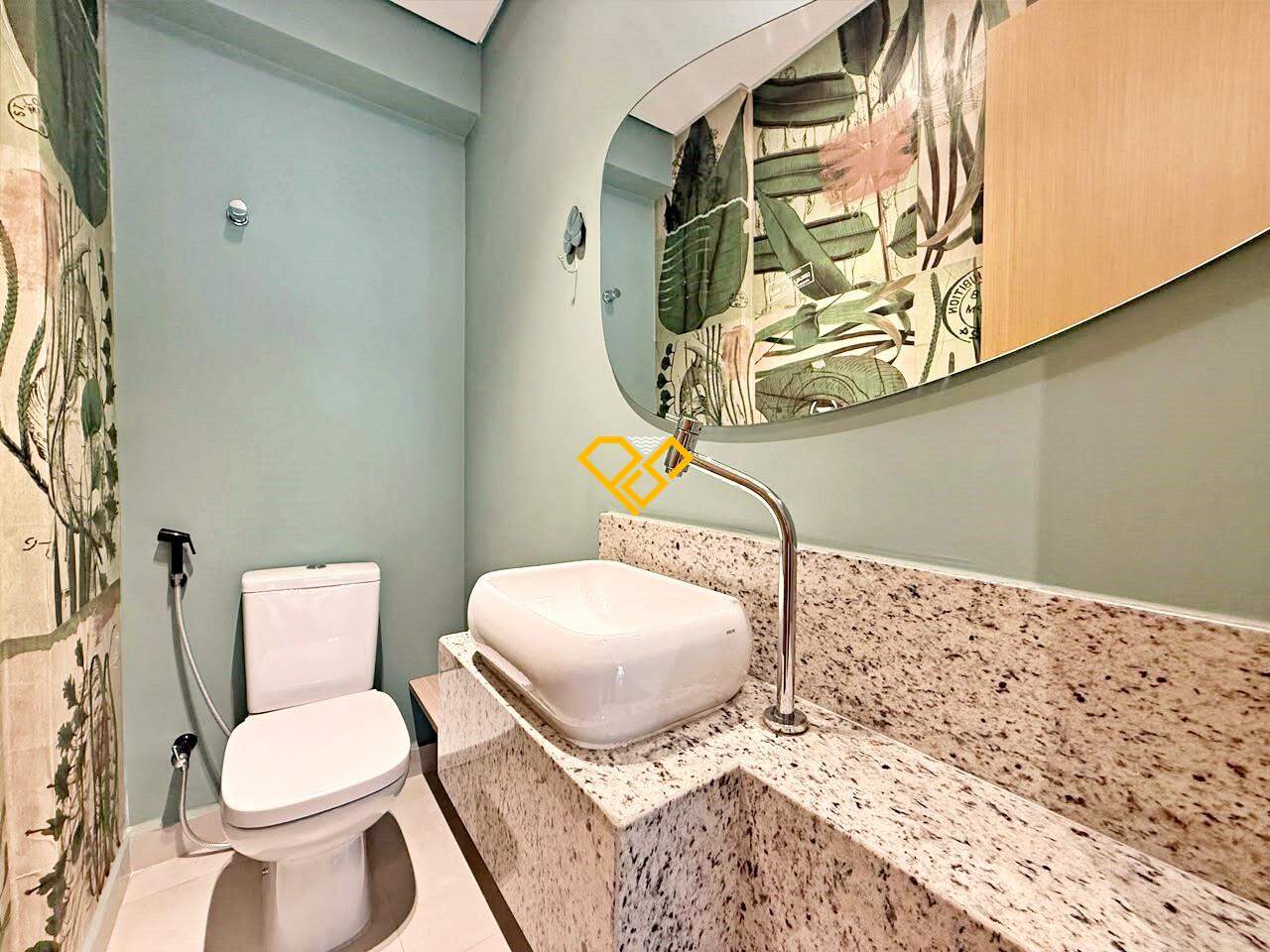 Apartamento à venda no Campo Grande: Lavabo