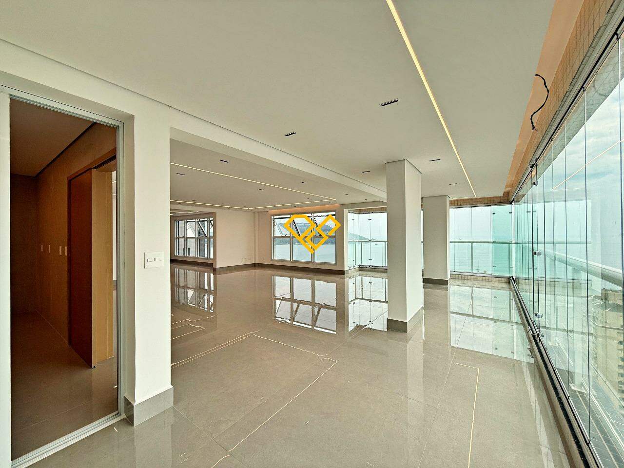 Apartamento à venda no Aparecida: Sala