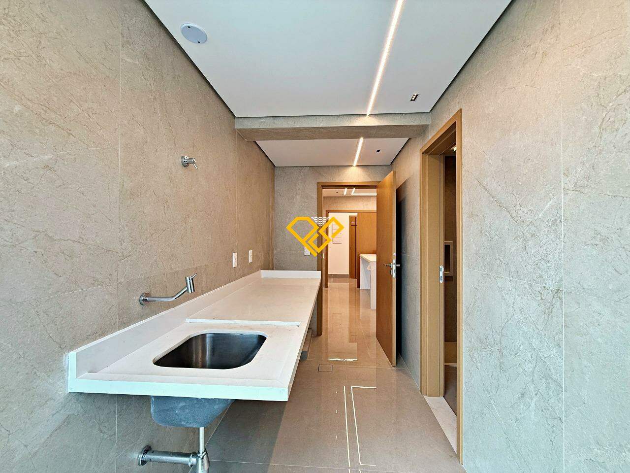 Apartamento à venda no Aparecida: Área de serviço