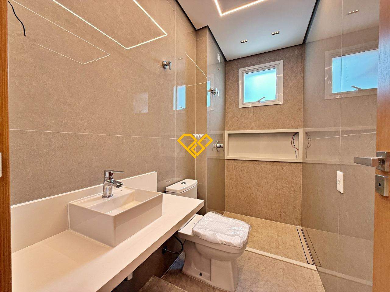 Apartamento à venda no Aparecida: Wc suíte 2