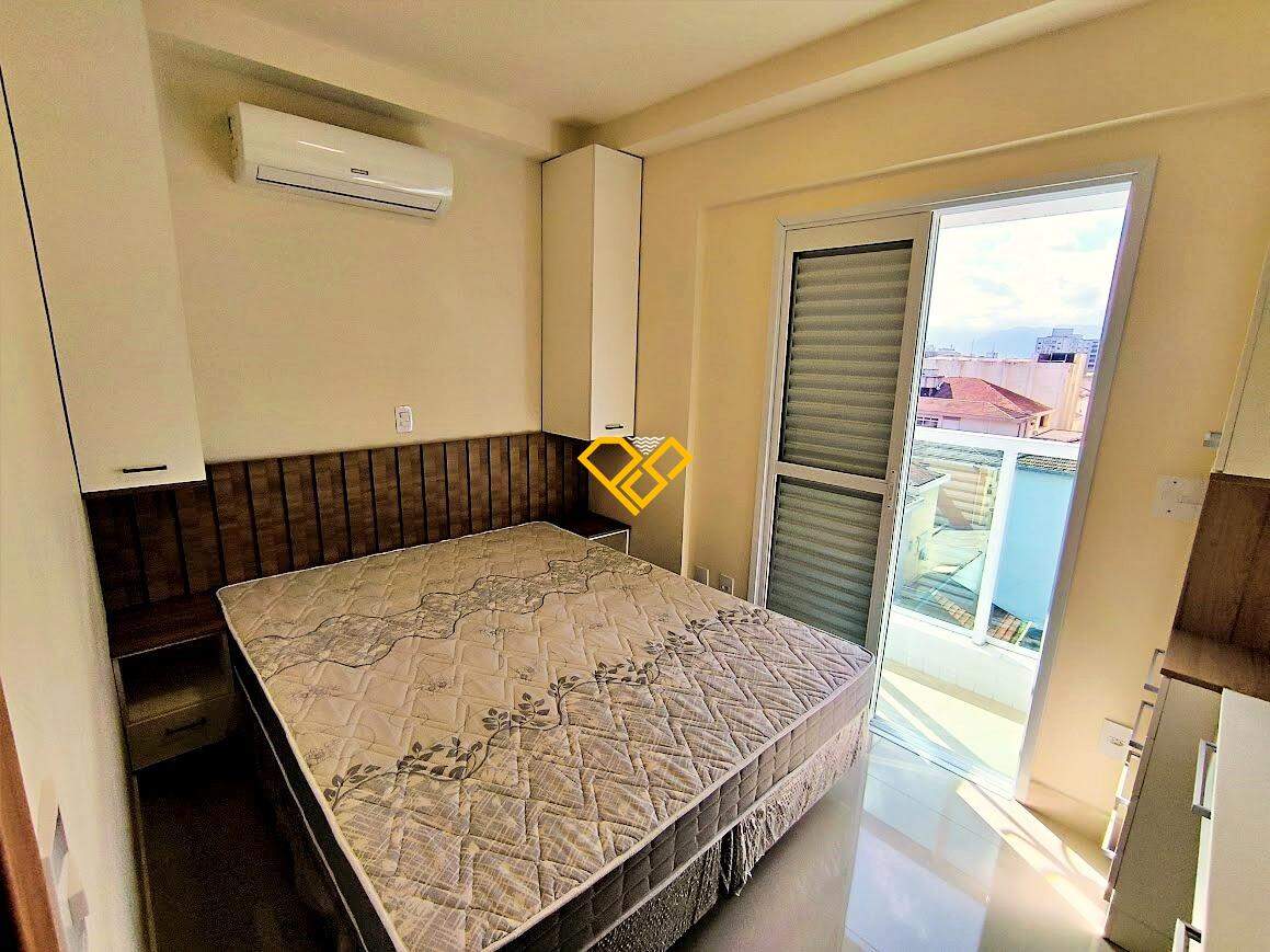 Apartamento à venda no Embaré: Dormitório 1