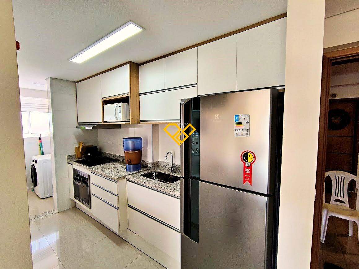 Apartamento à venda no Embaré: Cozinha
