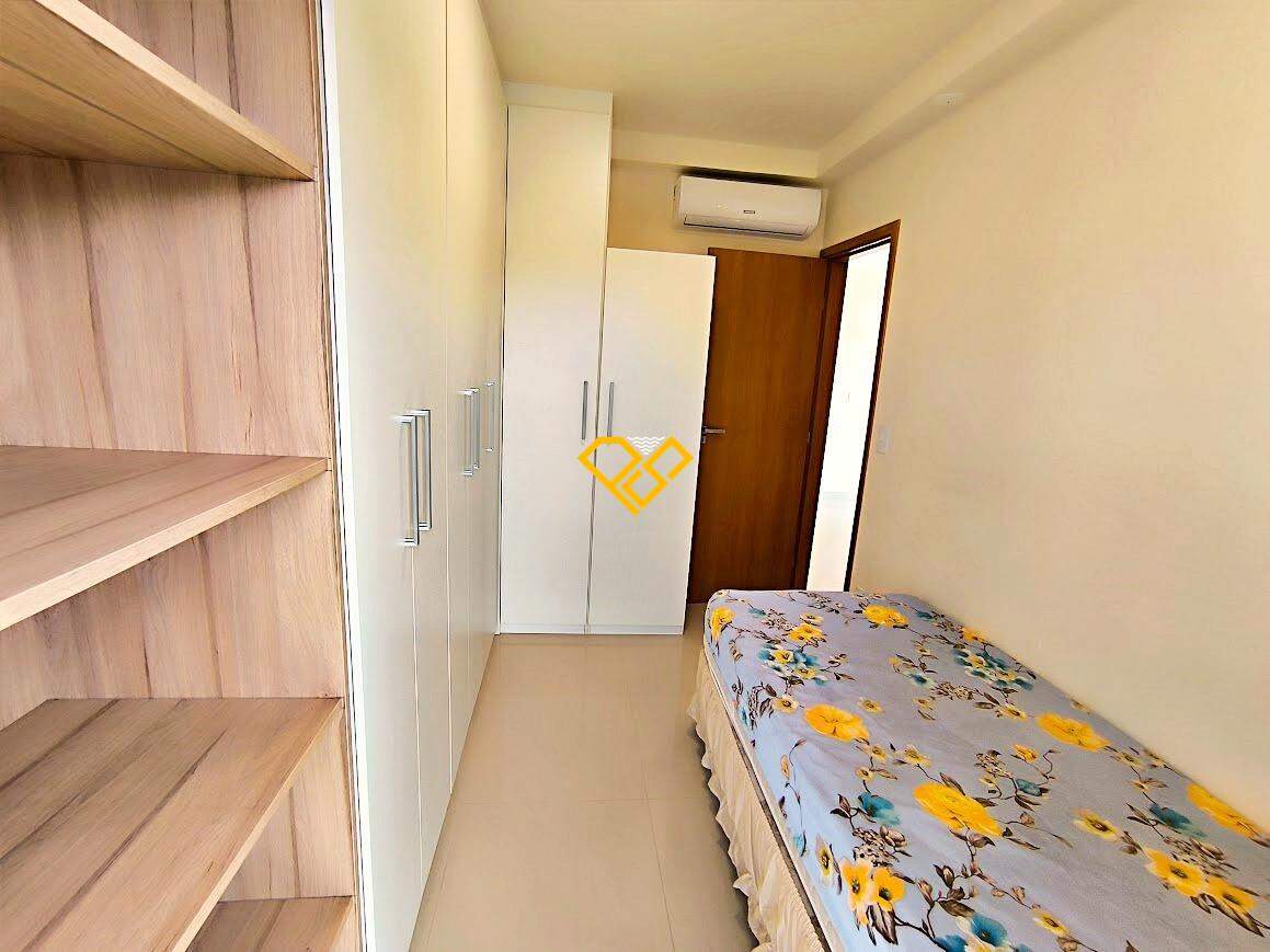 Apartamento à venda no Embaré: Dormitório 2