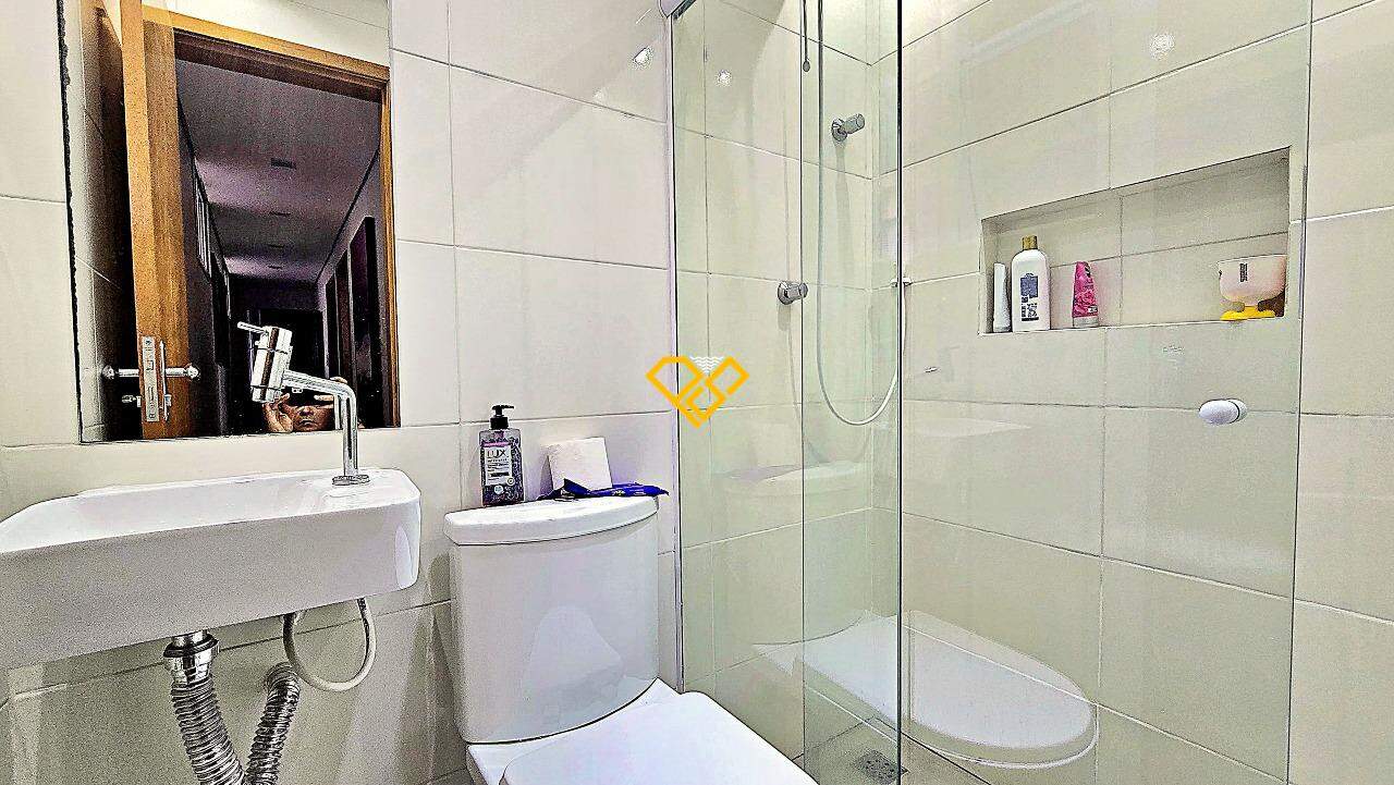 Apartamento à venda no Boqueirão: Wc social