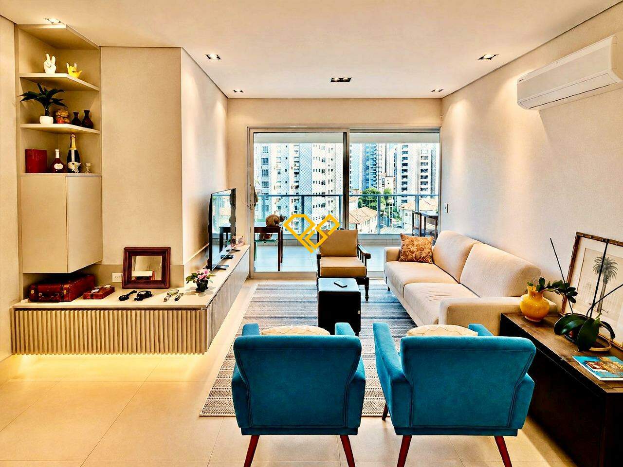 Apartamento à venda no Ponta da Praia: Sala