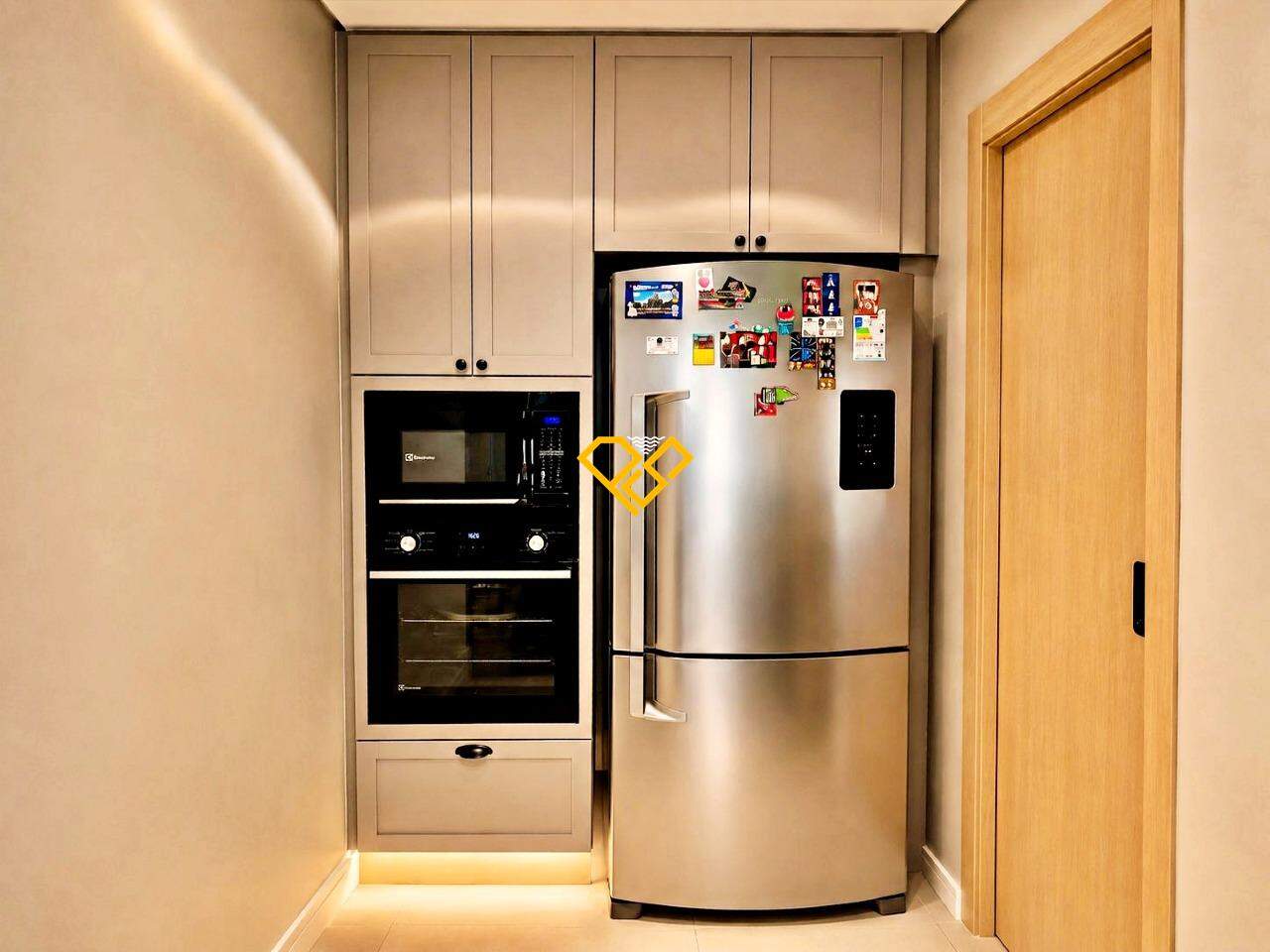 Apartamento à venda no Ponta da Praia: Cozinha