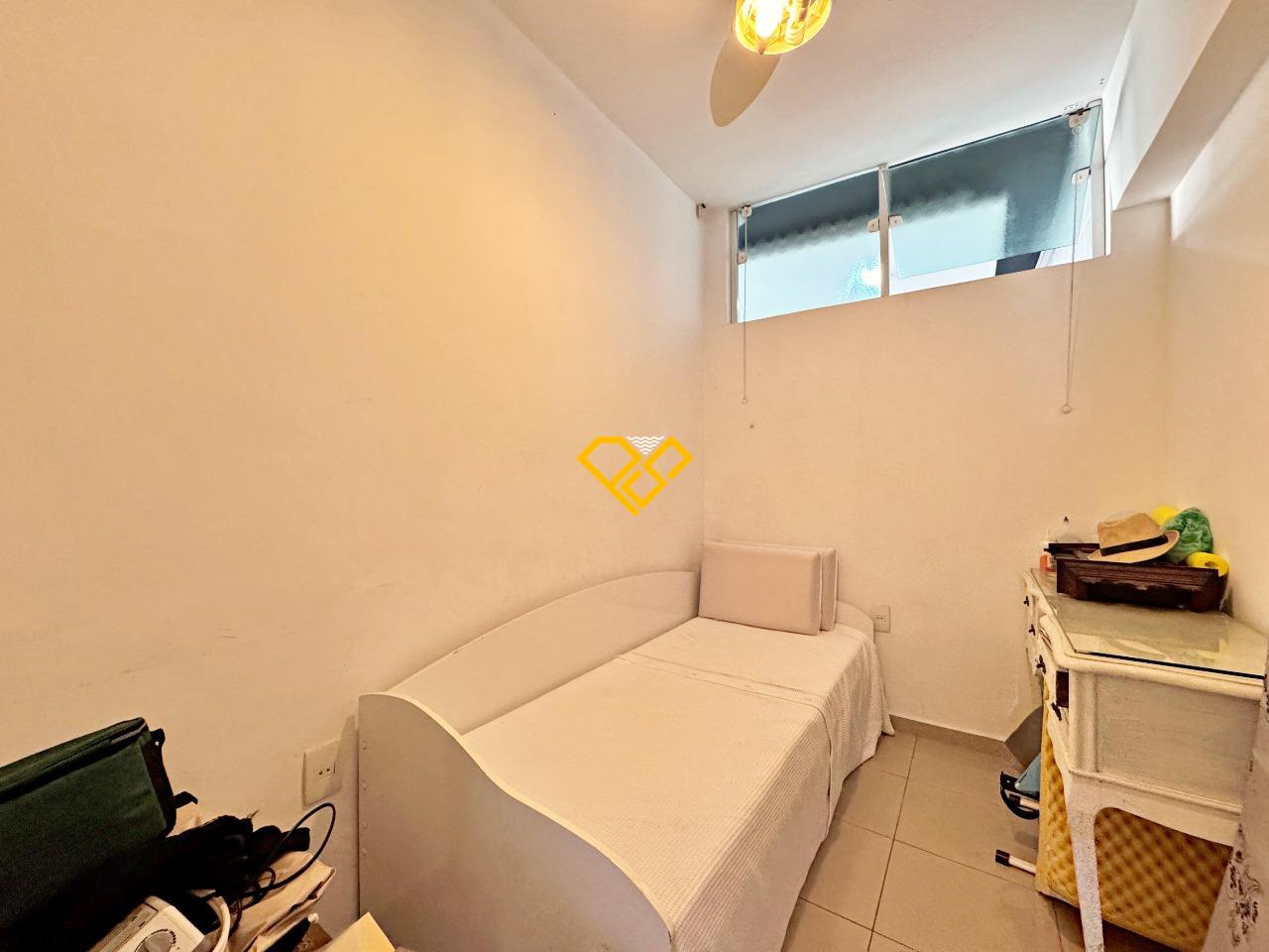 Cobertura para aluguel no Embaré: Dependência revertida